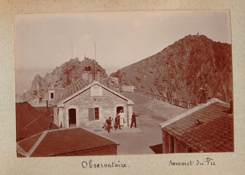 L'observatoire du Pic du Midi, photographie vers 1880