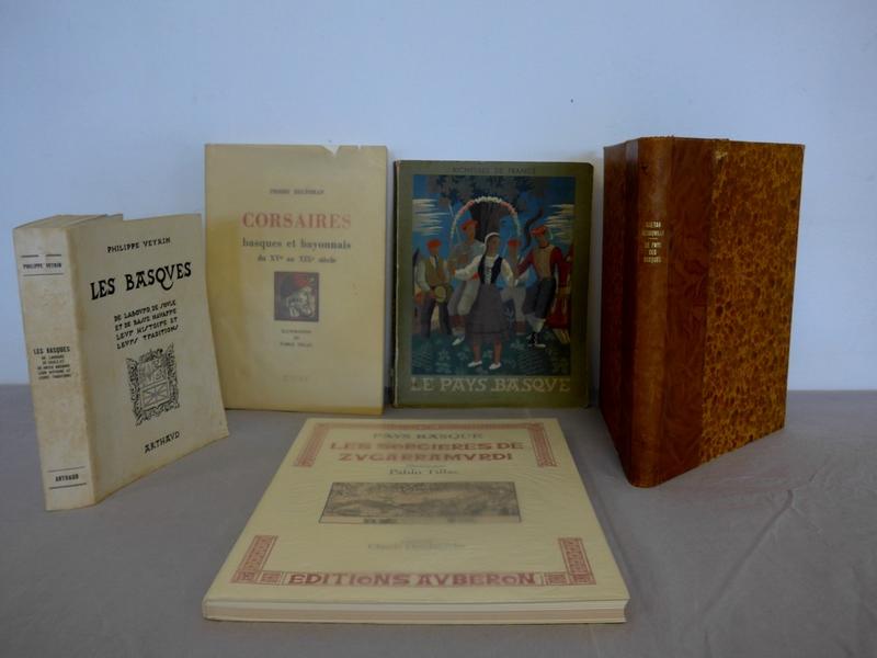 [PAYS-BASQUE] - 5 ouvrages.
- Claude DENDALETCHE,...