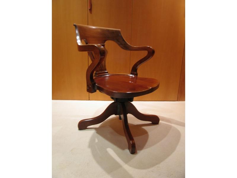 FAUTEUIL DE BUREAU à assise tournante en...