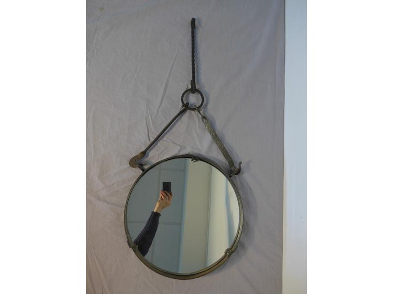 MIROIR ROND en fer forgé.