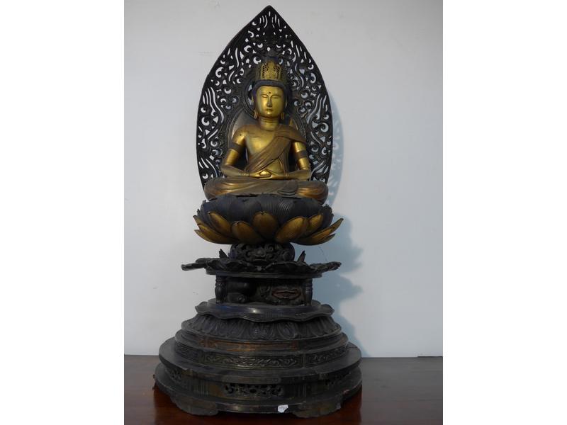 IMPORTANTE FIGURE DE BOUDDHA assis en méditation...