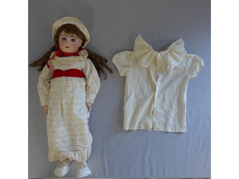 POUPEE française, de type JUMEAU, tête biscuit...