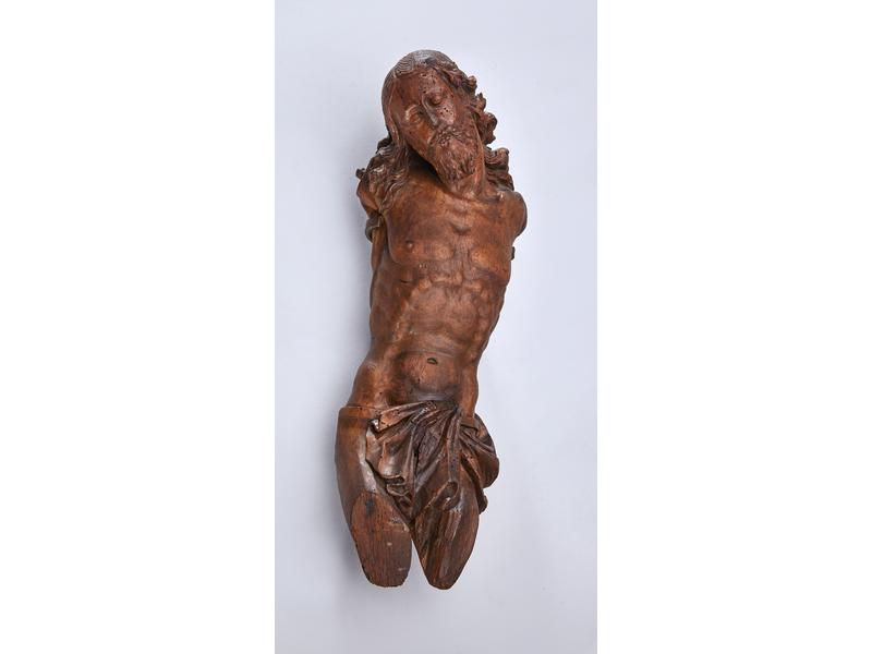 BUSTE DE CHRIST en croix, en noyer sculpté...