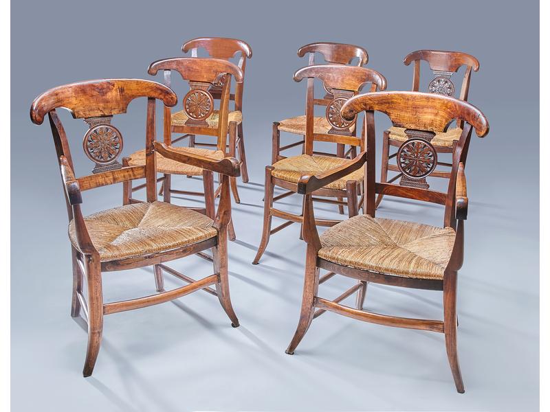 PAIRE DE FAUTEUILS ET SIX CHAISES en bois...