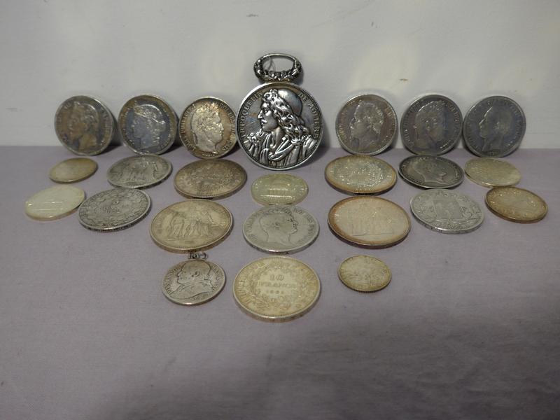 LOT DE PIECES en argent comprenant:
