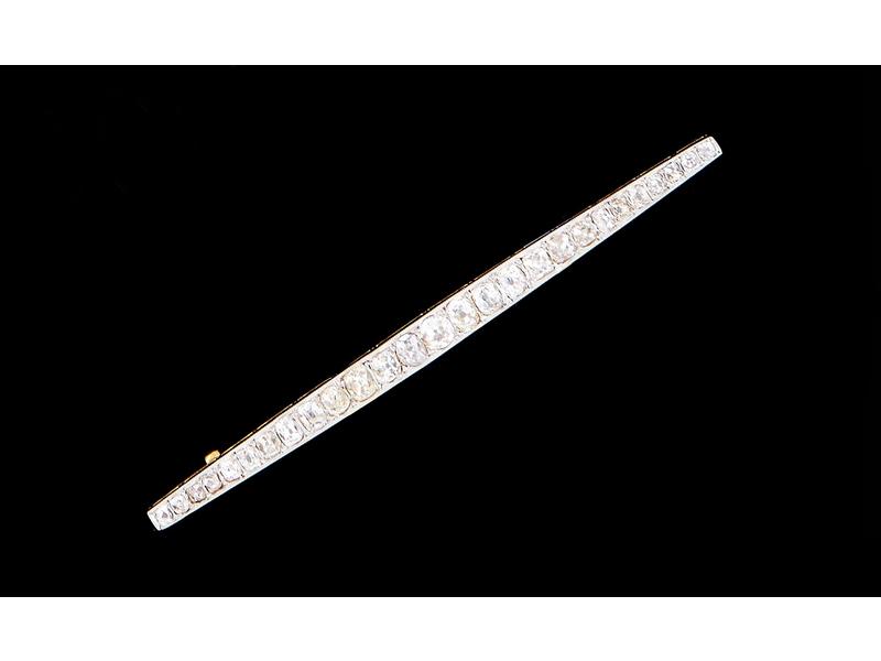 BROCHE BARETTE en platine et or jaune 18K...