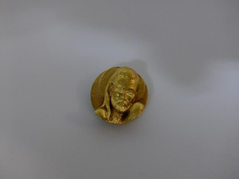 PENDENTIF rond en or jaune (750) figurant...
