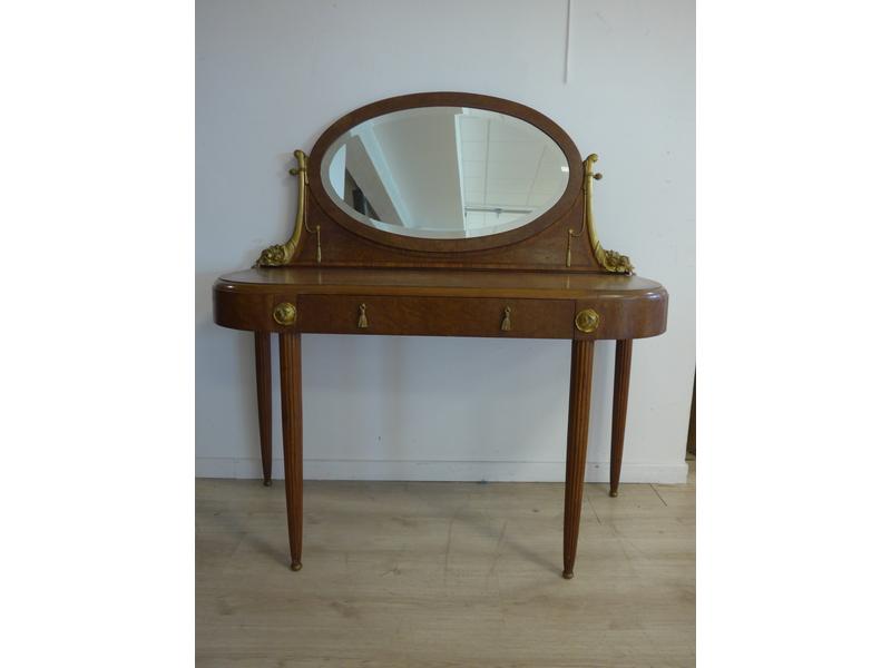 COIFFEUSE en noyer, bois de placage et ronce...