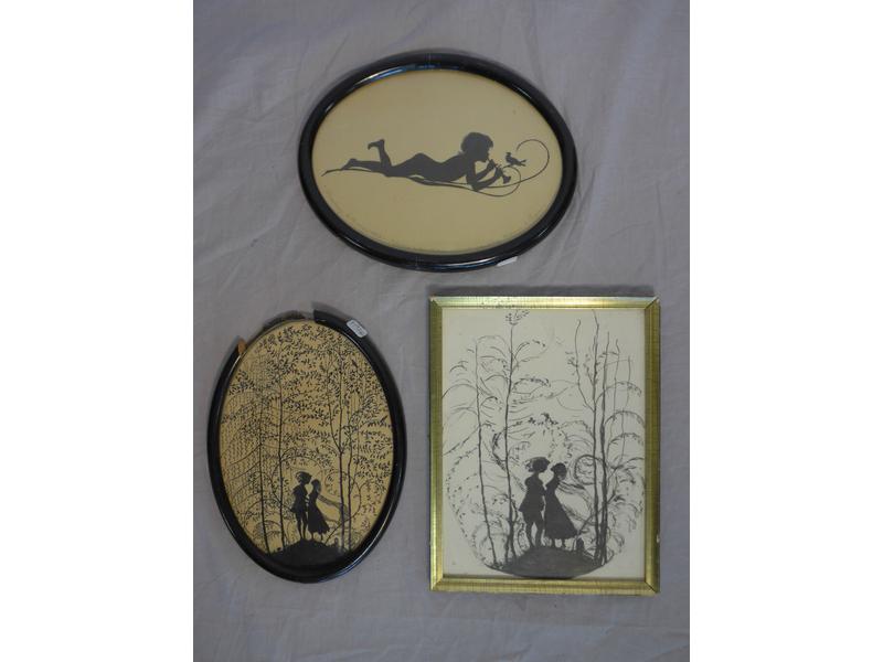 SUITE DE TROIS SOUS-VERRES d'ombres de couple...