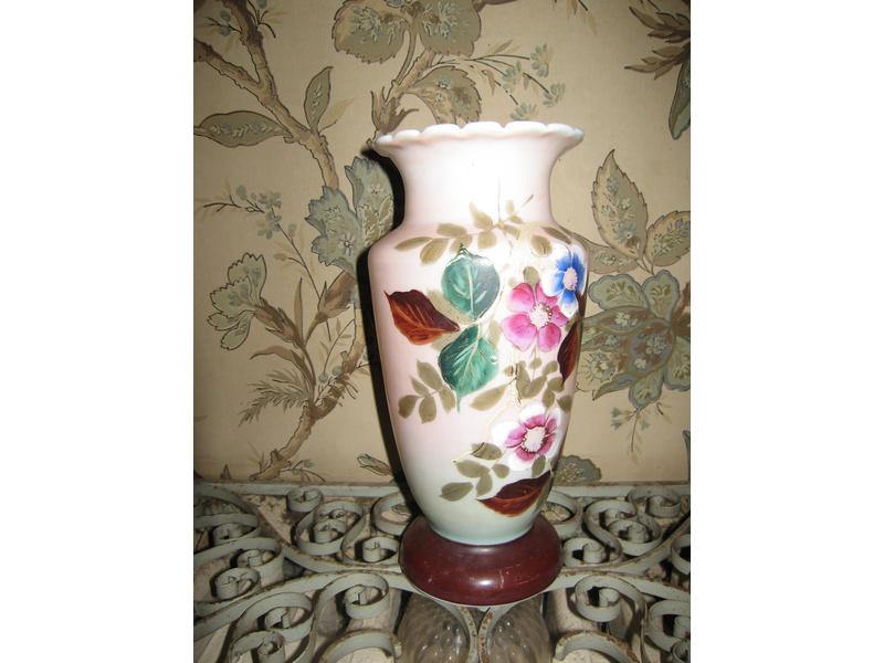LOT : Vases, cache-pot vert en barbotine,...