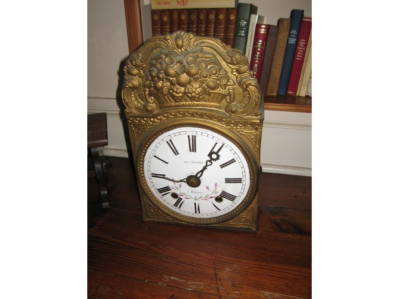 MOUVEMENT de pendule de parquet, fronton...