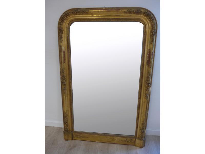 MIROIR DE CHEMINEE dans un cadre en bois...