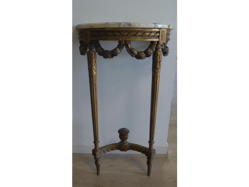 PETITE CONSOLE demi-lune en bois sculpté...