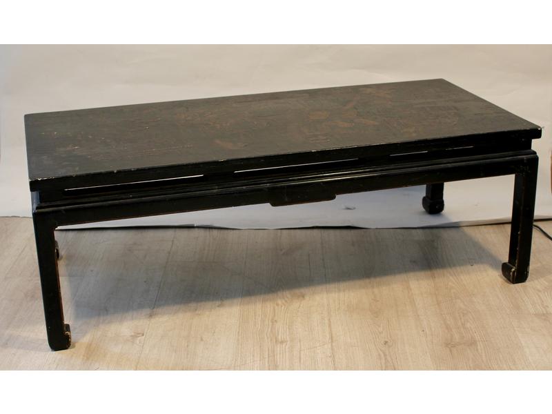 TABLE BASSE rectangulaire à plateau en laque...