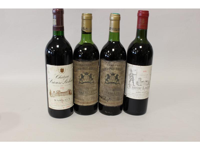 Lot de 4 blles comprenant: