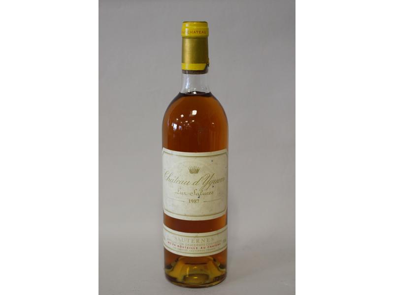 1 Blle CH. D'YQUEM 1er Cru Sup. Sauternes...