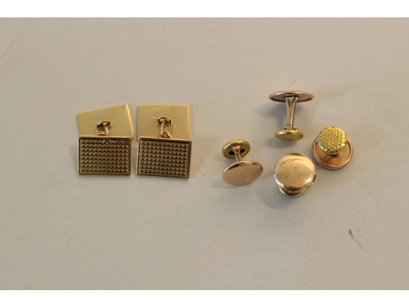 PAIRE DE BOUTONS DE MANCHETTES rectangulaires...