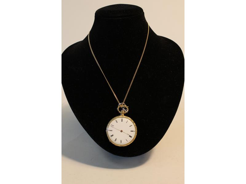MONTRE DE POCHE en or jaune (750) à décor...