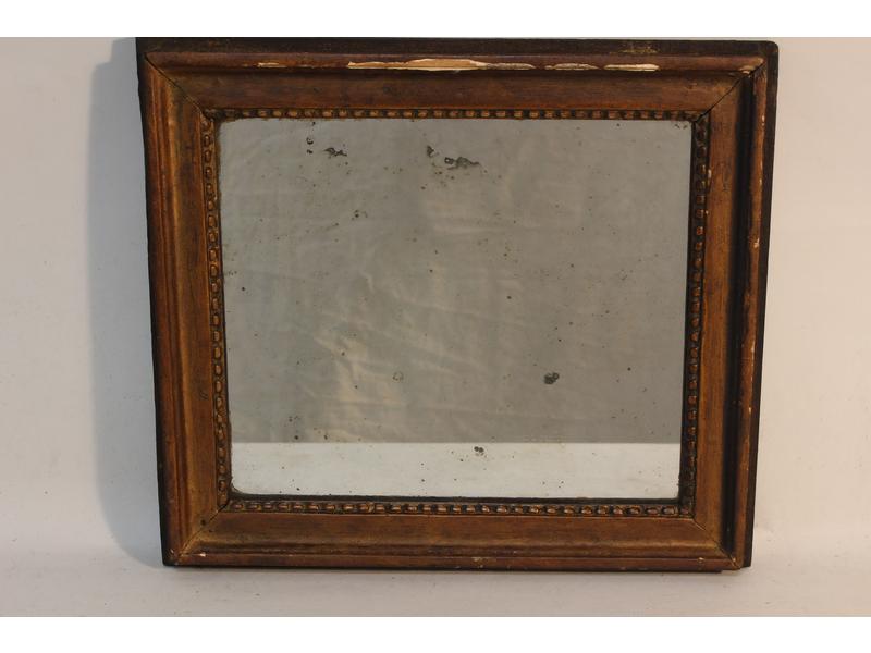 PETIT MIROIR rectangulaire dans un cadre...
