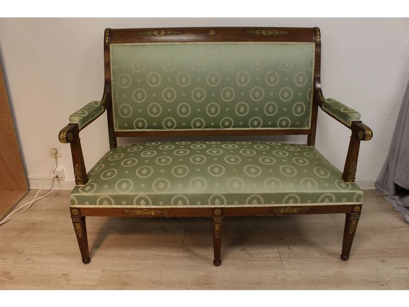 BANQUETTE en acajou et placage d'acajou,...