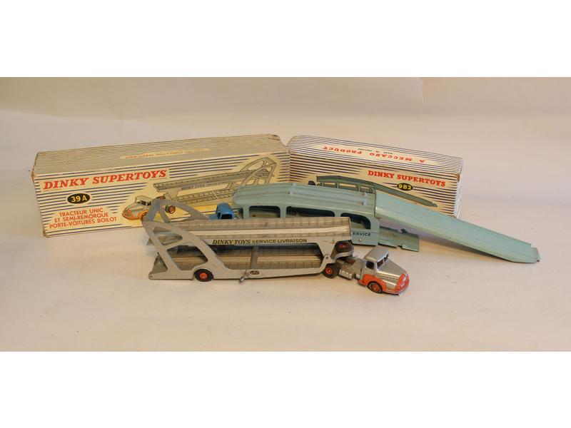 DINKY SUPERTOYS (4 véhicules 1/43e)
