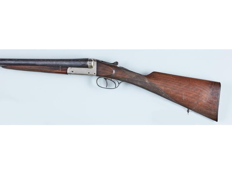 FUSIL DE CHASSE Hammerless stéphanois, deux...