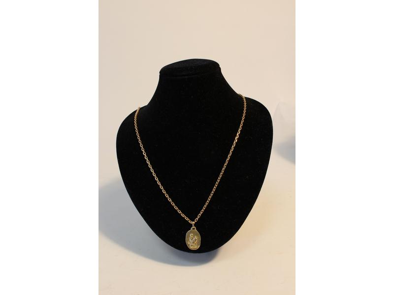 MEDAILLE DE BAPTEME et CHAÎNE en or jaune...