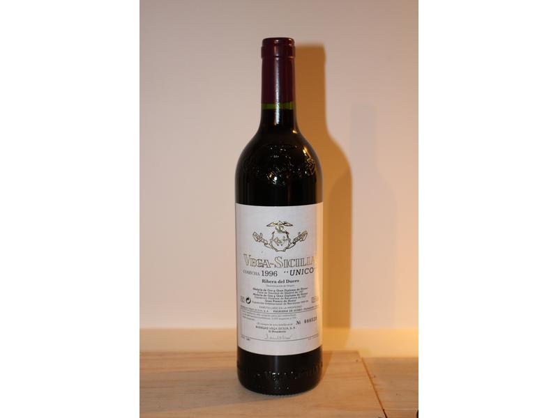 1 Blle VEGA SICILIA  UNICO, Espagne, 1996,...