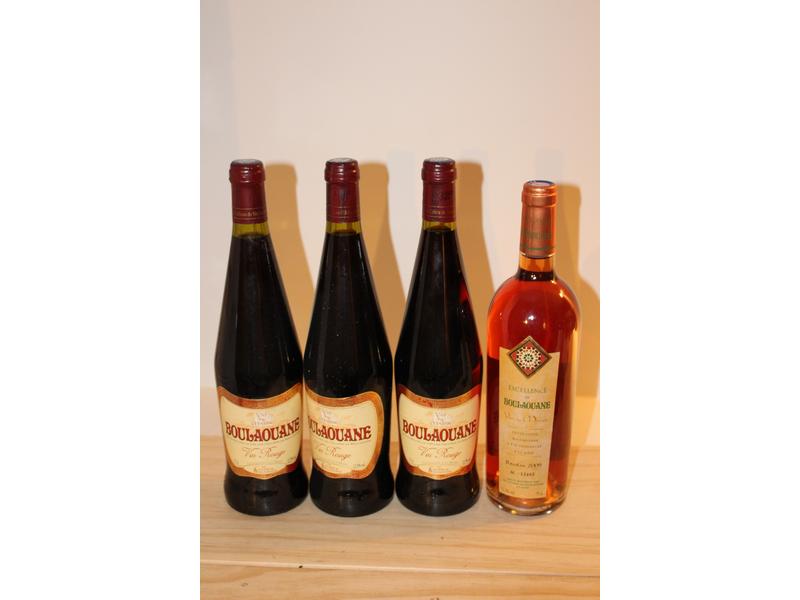 Lot de 4 Blles comprenant:
- 1 Blle Excellence...