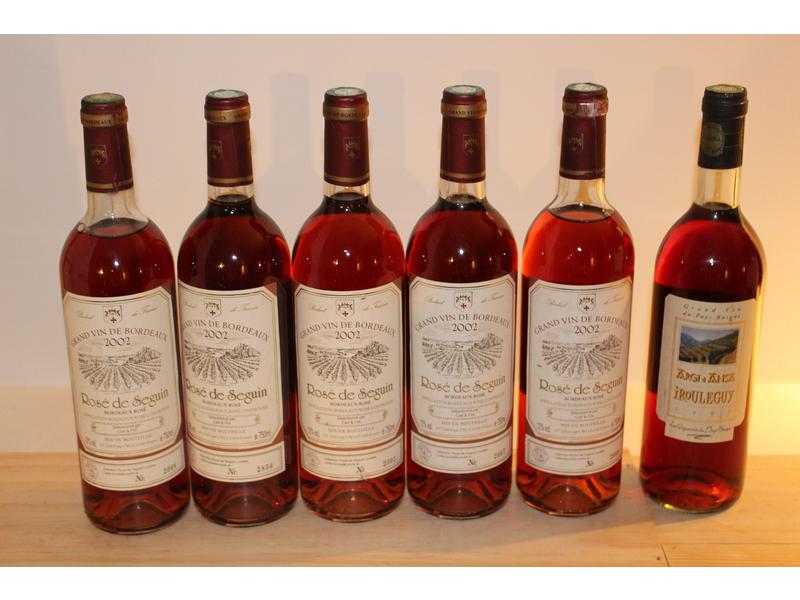 Lot de 6 Blles, Rosé, comprenat:
- 5 Blles...