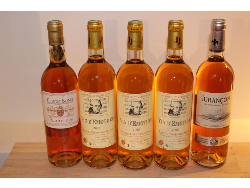 Lot de 5 Blles, Blancs, comprenant:
- 3 Blles...
