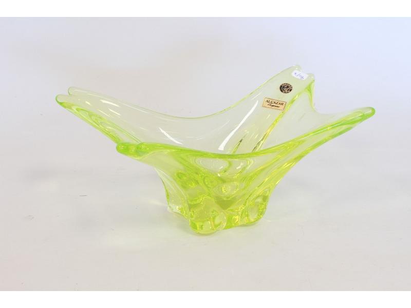 COUPE EN VERRE moulé jaune, Alcazar à Ba...
