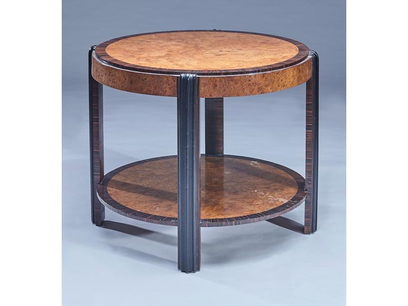 TABLE GUERIDON en placage de loupe d'érable...