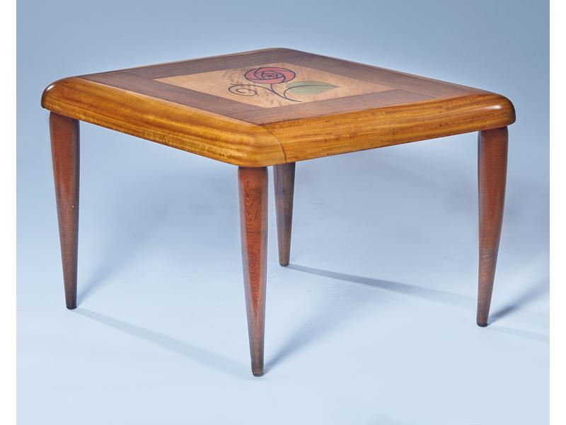 PETITE TABLE BASSE en forme de losange à...