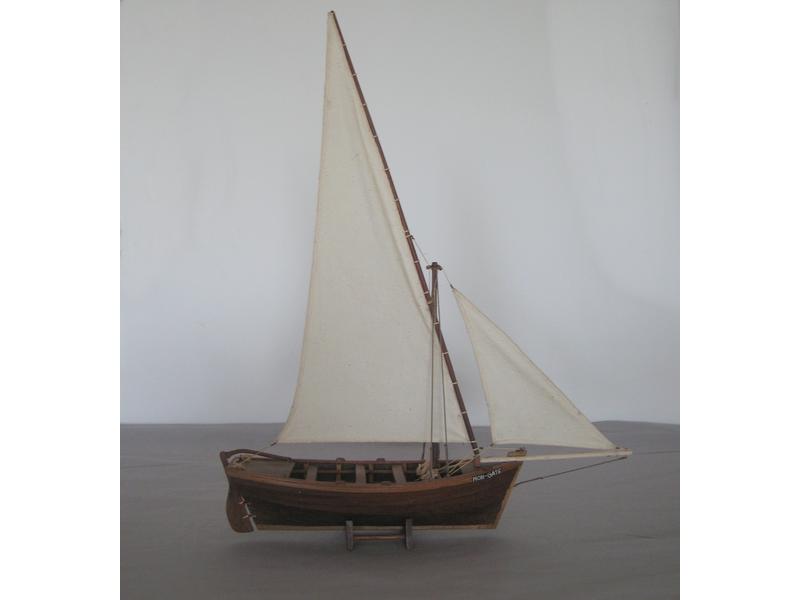 MAQUETTE de sardinière en bois "Mon-Gaté"....