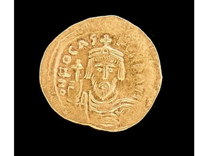 BYZANCE, Focas (602-610). Solidus au buste...