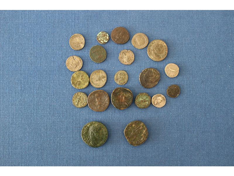 ROME. Lot de 21 p. romaines antiques dont...