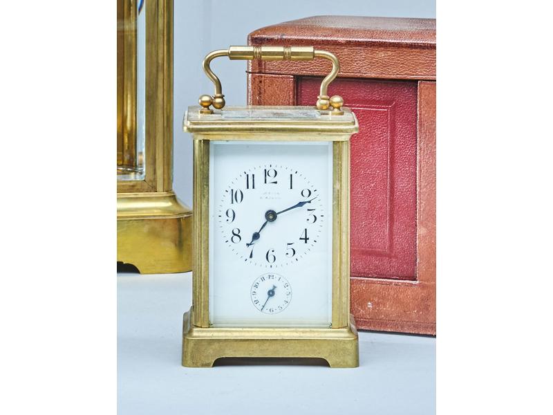 PETITE PENDULE D'OFFICIER rectangulaire,...