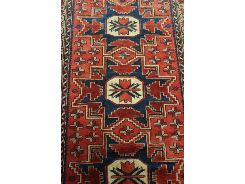 TAPIS type Kilim, en laine bleue et rouge...