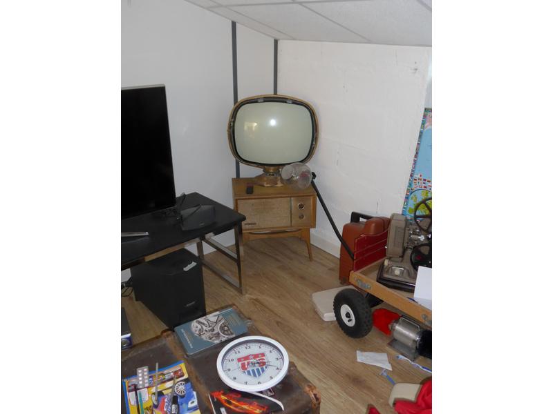 MEUBLE ET TELEVISION Filco vintage.
