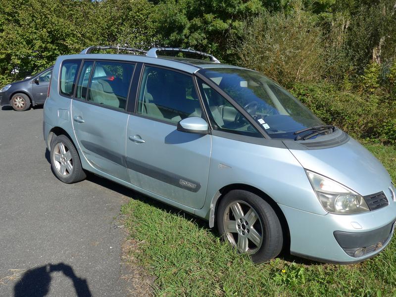 RENAULT ESPACE IV 3.0 dCi,