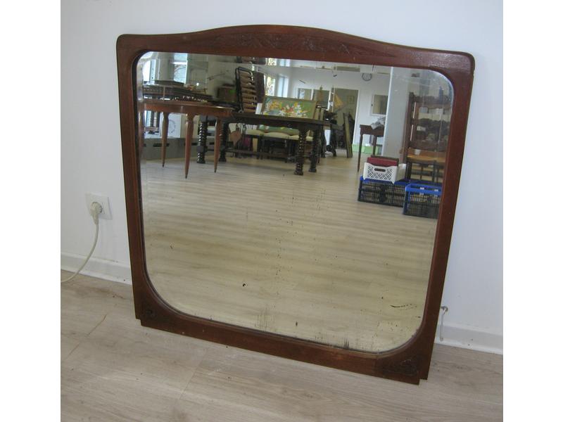 DEUX MIROIRS biseautés carré et rectangulaire,...