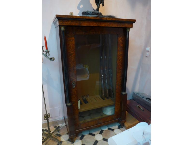 VITRINE rectangulaire en placage d’acajou...