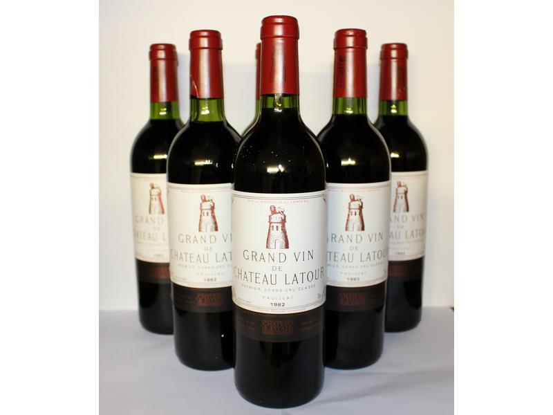 6 Blles CH. LATOUR, Pauillac, 1er GCC, 1...