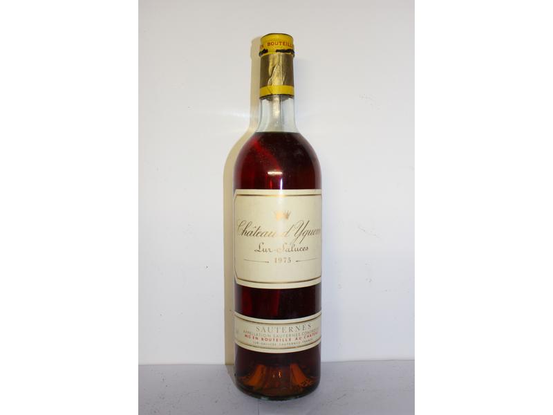 1 Blle, CH. D’YQUEM, Sauternes, 1 er GCC...