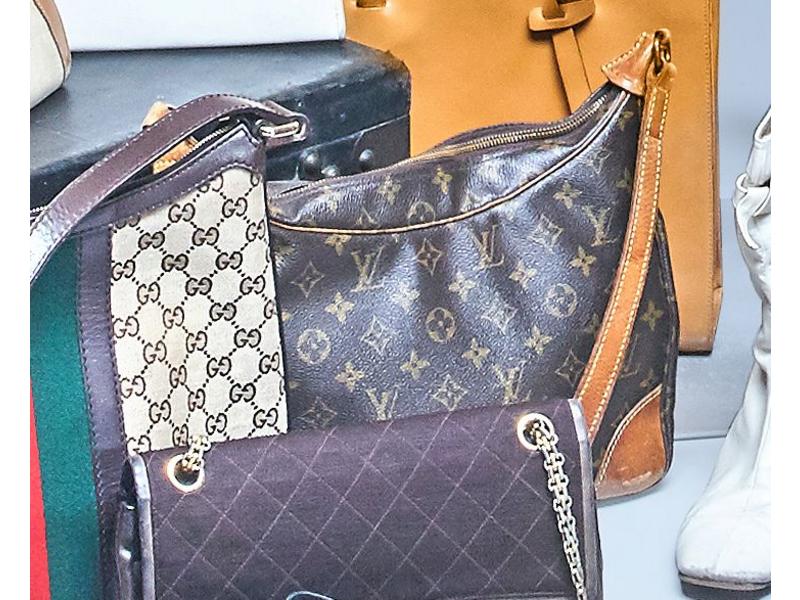 Louis VUITTON