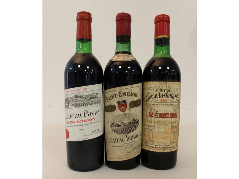 LOT DE 3 Blles comprenant :