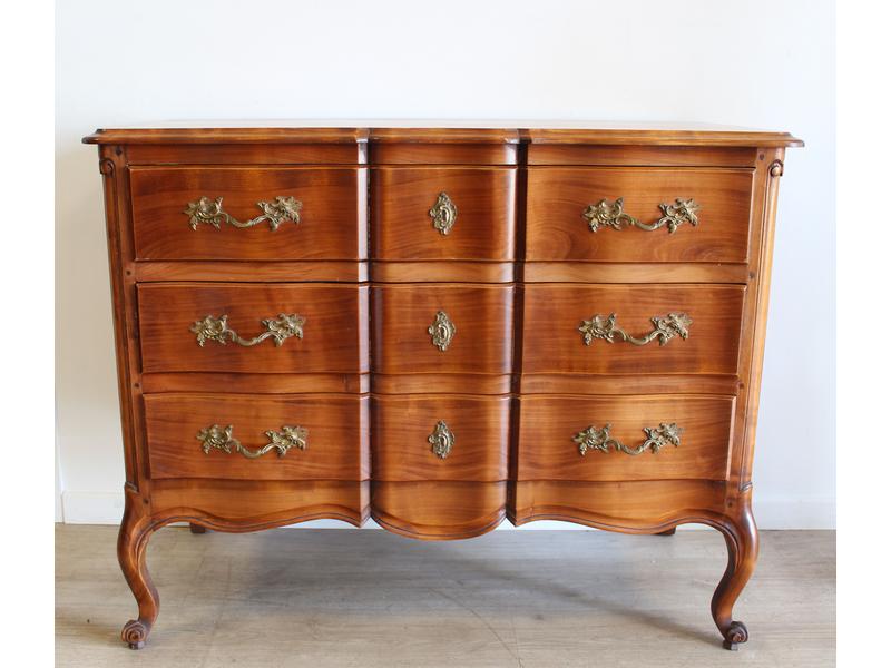 PETITE COMMODE arbalète en merisier ouvrant...