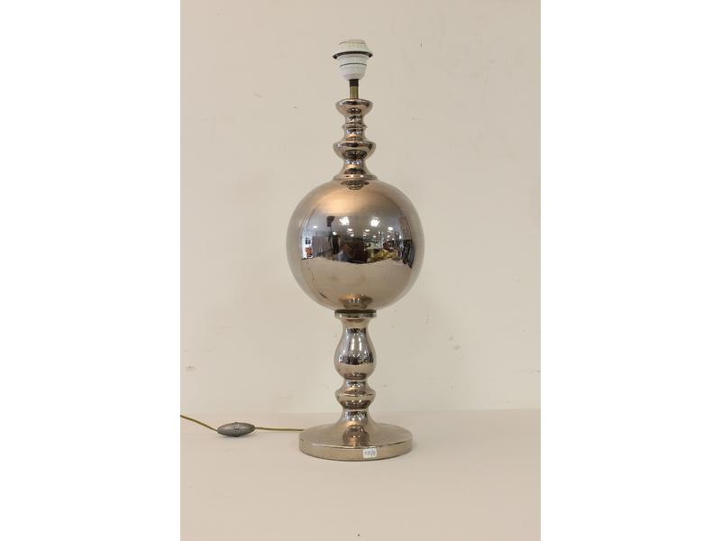 LAMPE en céramique émaillée argent de forme...