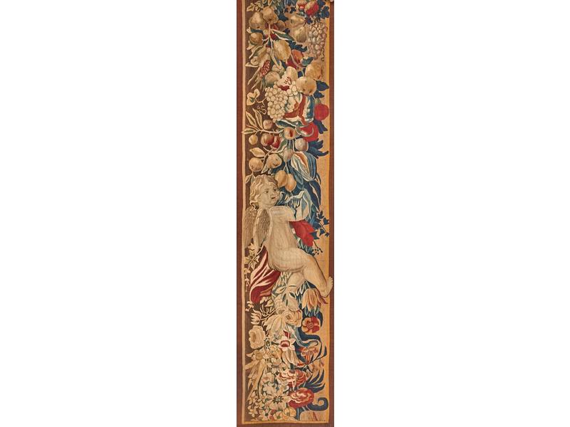PAIRE DE BORDURES DE TAPISSERIE en laine...